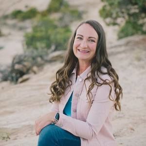 Meet your Posher, Stephanie